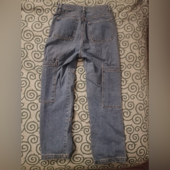 Jeans brand Freedom, size 8 like new, it has a lot of pockets, straight cut - Picture 3 of 3